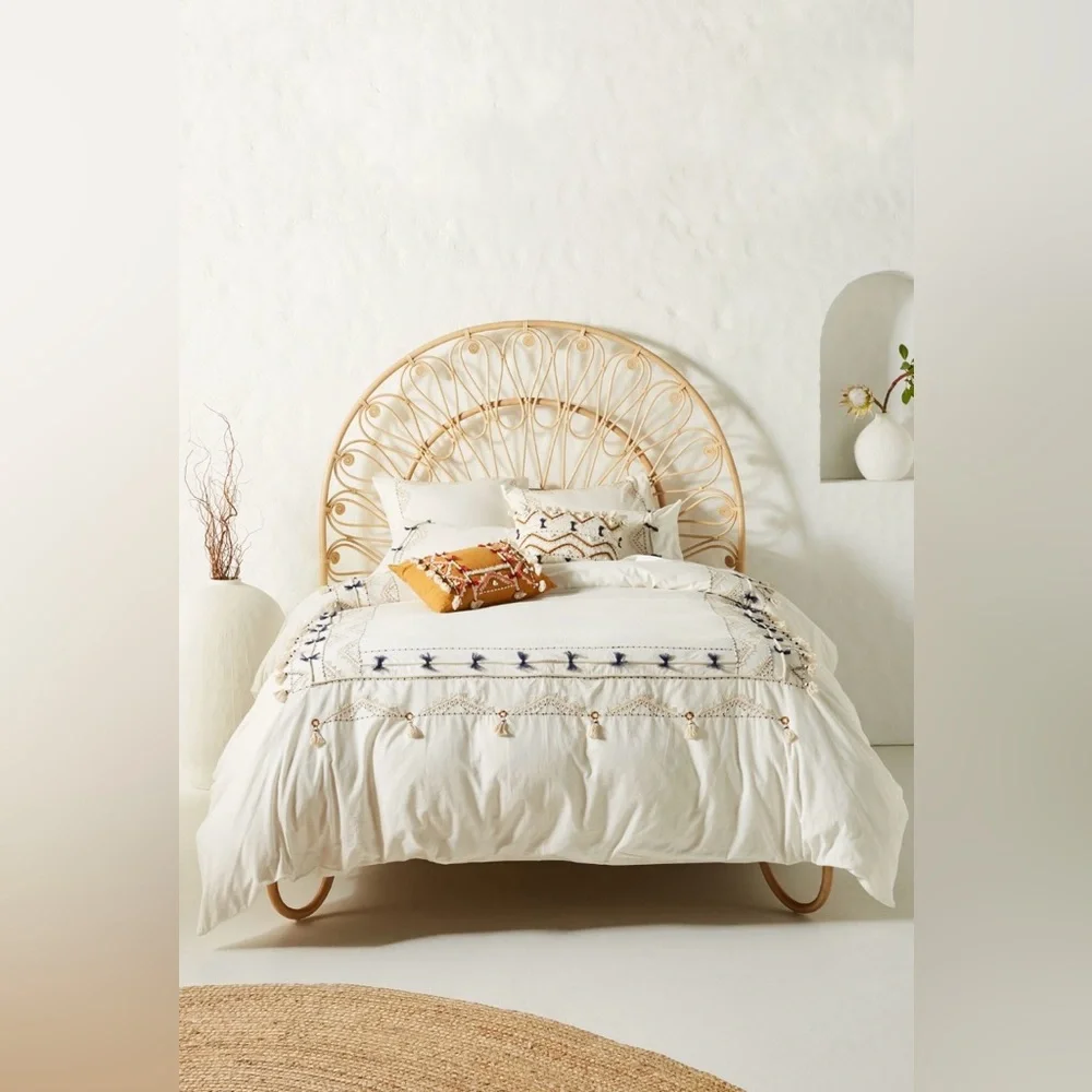 ▪️NWT Anthropologie Vineet Bahl Embroidered Romula Duvet Cover